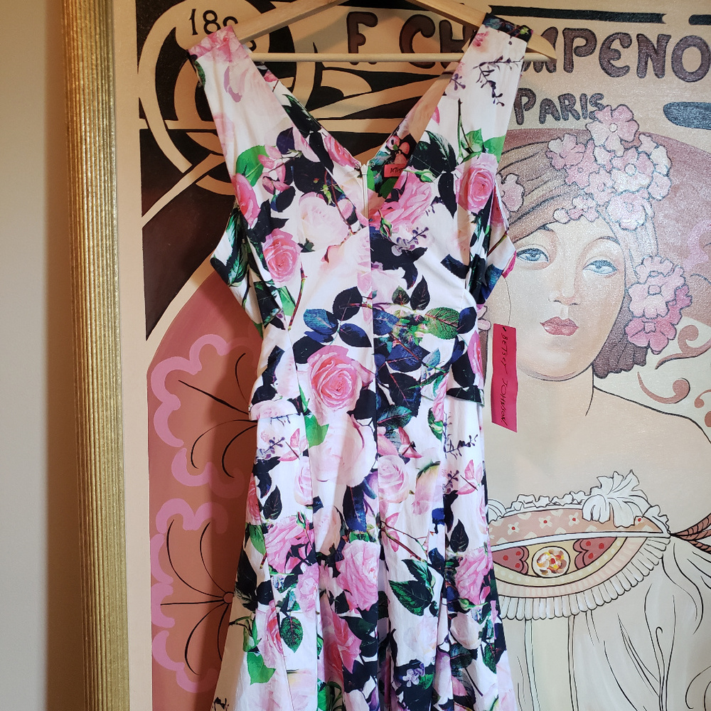Betsey Johnson Floral Tie Back Dress Size